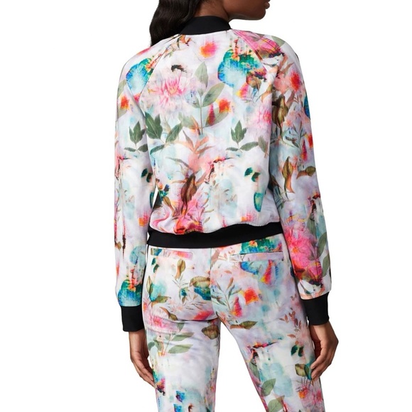 Pam & Gela floral jacket and track cropped pants set EUC - Picture 3 of 16